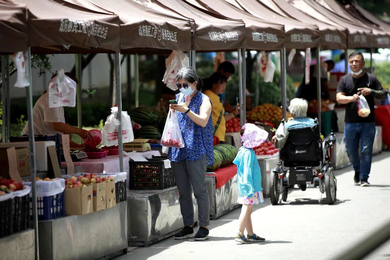 地摊百货批发厂家直批，探索现代批发模式的优势与挑战